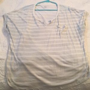 Old Navy top